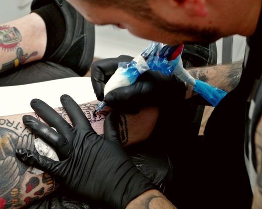 ¡Se acaban las vacaciones pero no las ganas de tatuarnos!