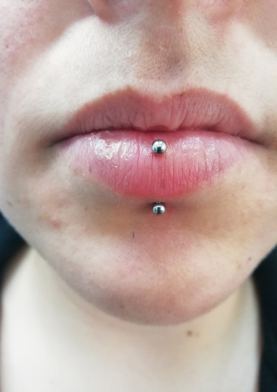 Labret vertical sale